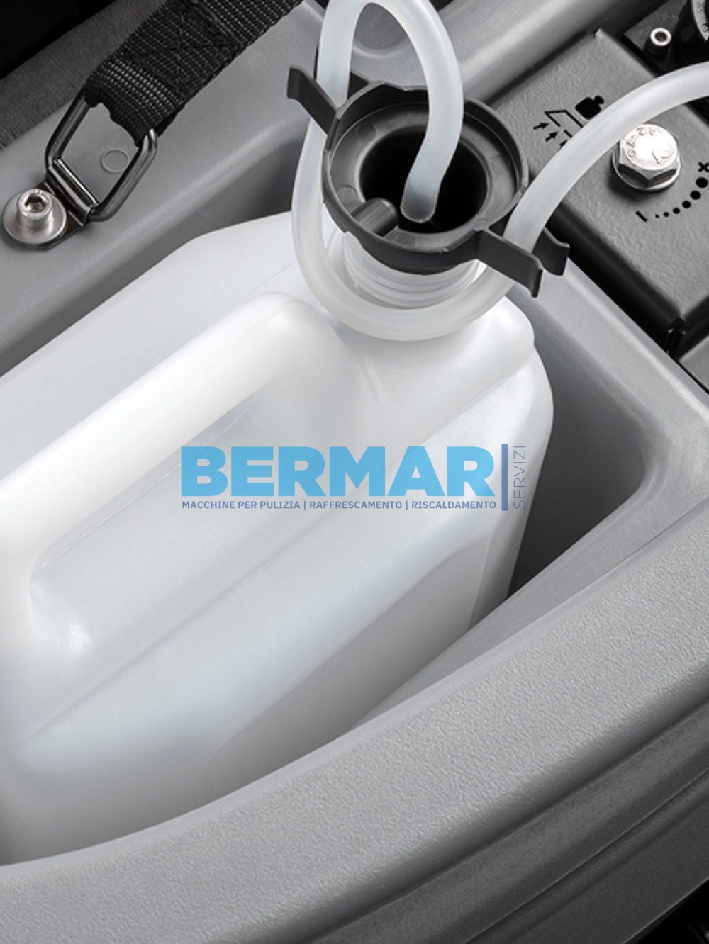 Lavapavimenti uomo a bordo Ghibli Racer R 85 FD 75