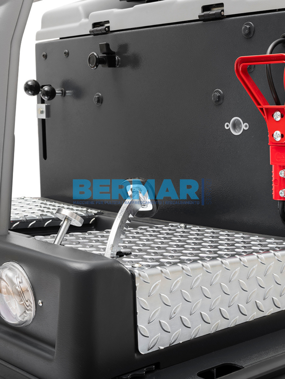 Spazzatrice Uomo a Bordo Ghibli HS R 120