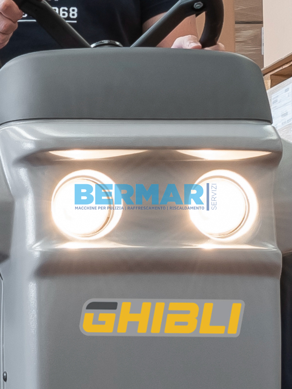 Spazzatrice Uomo a Bordo Ghibli HS R 130 ADM