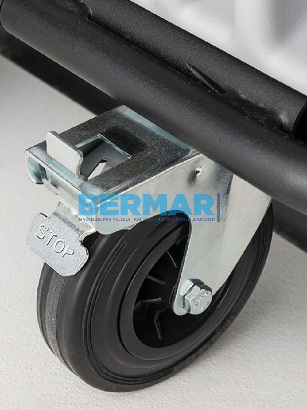 Spazzatrice Uomo a Terra Ghibli HS MT 80