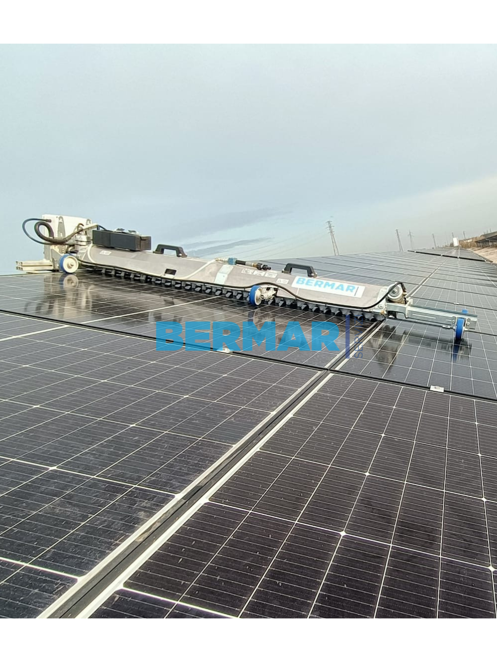 Spazzola fissa Automatica per Impianti fotovoltaici a vela