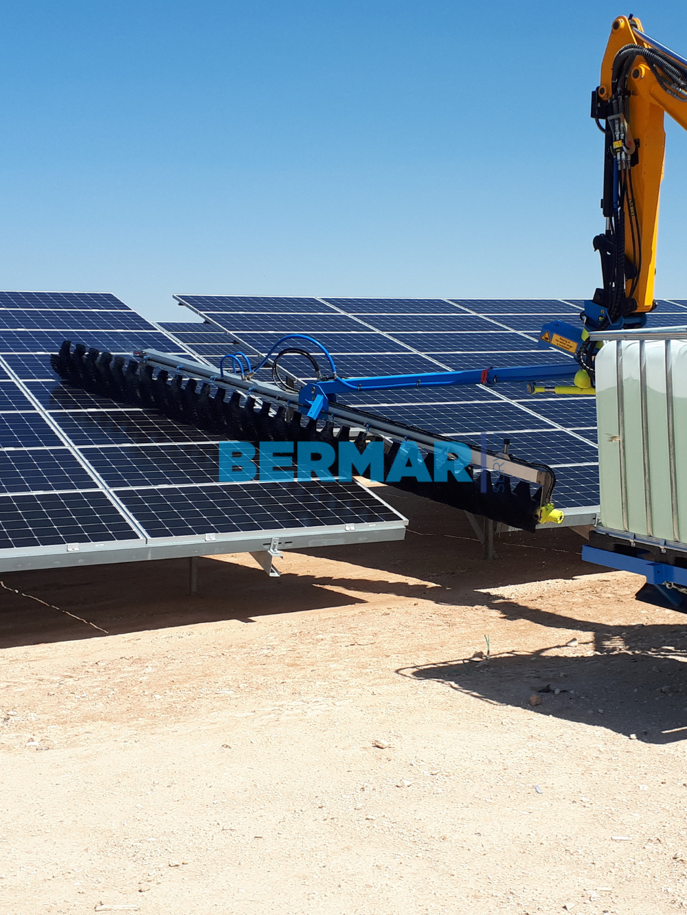 Sunbrush Rapid spazzola automatica per pannelli fotovoltaici per escavatore