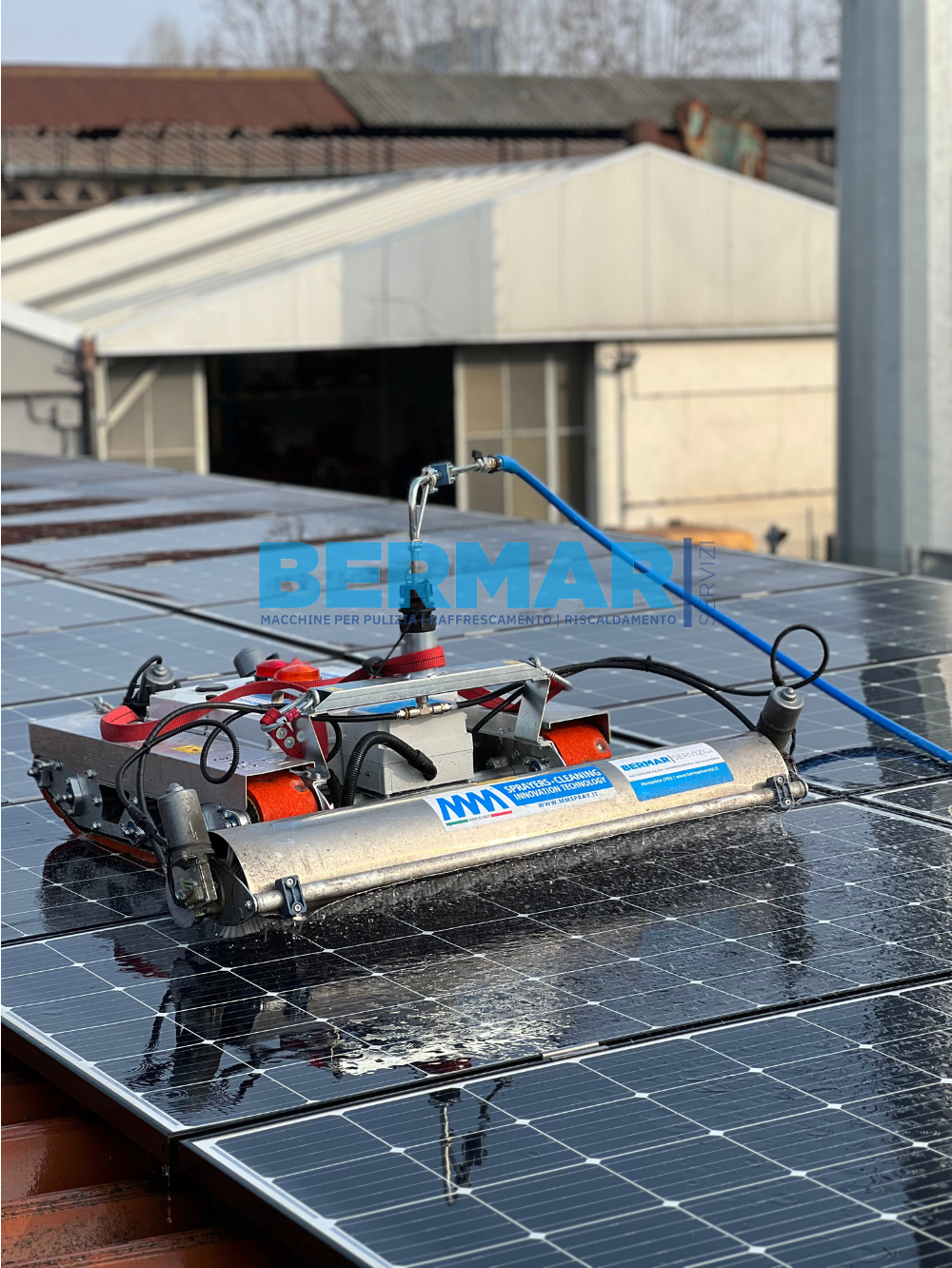 Robot Pulizia Pannelli Fotovoltaici - ROBOT MM SOLAR2 - ideale per impianti  a tetto e a terra di grandi dimensioni - Bermar Servizi